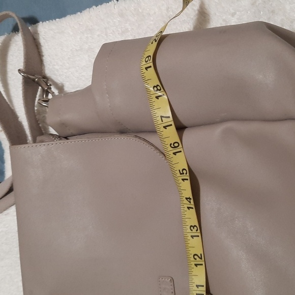 Skip Hop Gray Baby Bag with Tassel - Picture 4 of 11